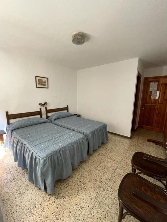 Hostal Ter Setcases Ngoại thất bức ảnh